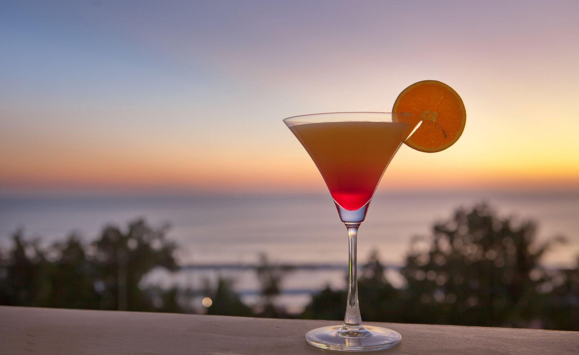 Kuta One Party Hotel Екстериор снимка