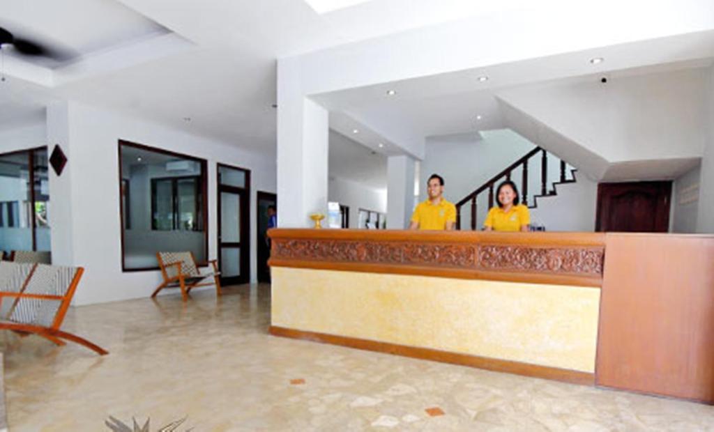 Kuta One Party Hotel Екстериор снимка